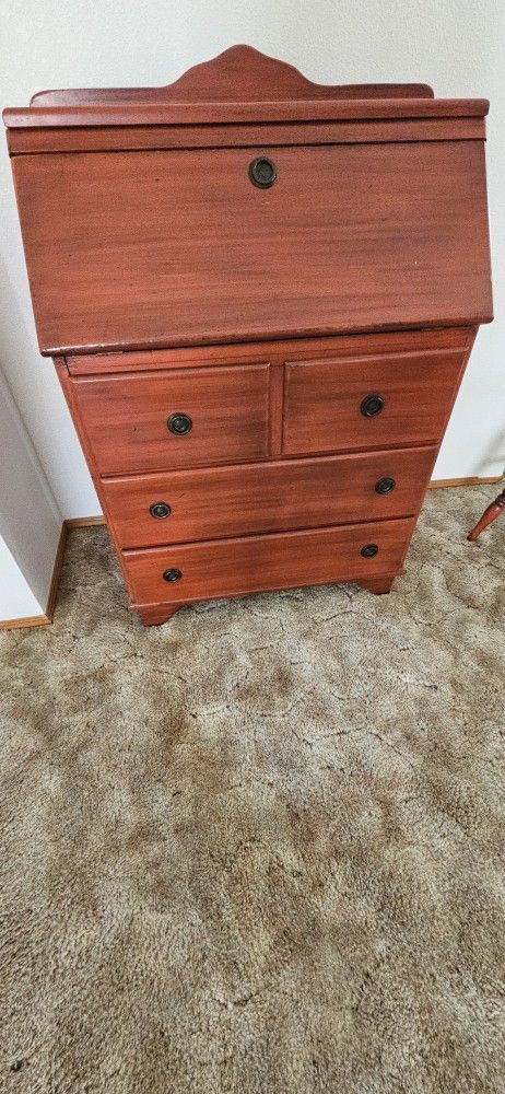 BEAUTIFUL ANTIQUED WRITING DESK