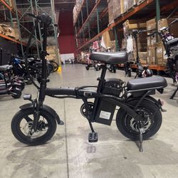 Folding electric bicycle