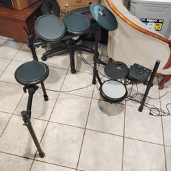 Simmons SD200 Electric Drum Set