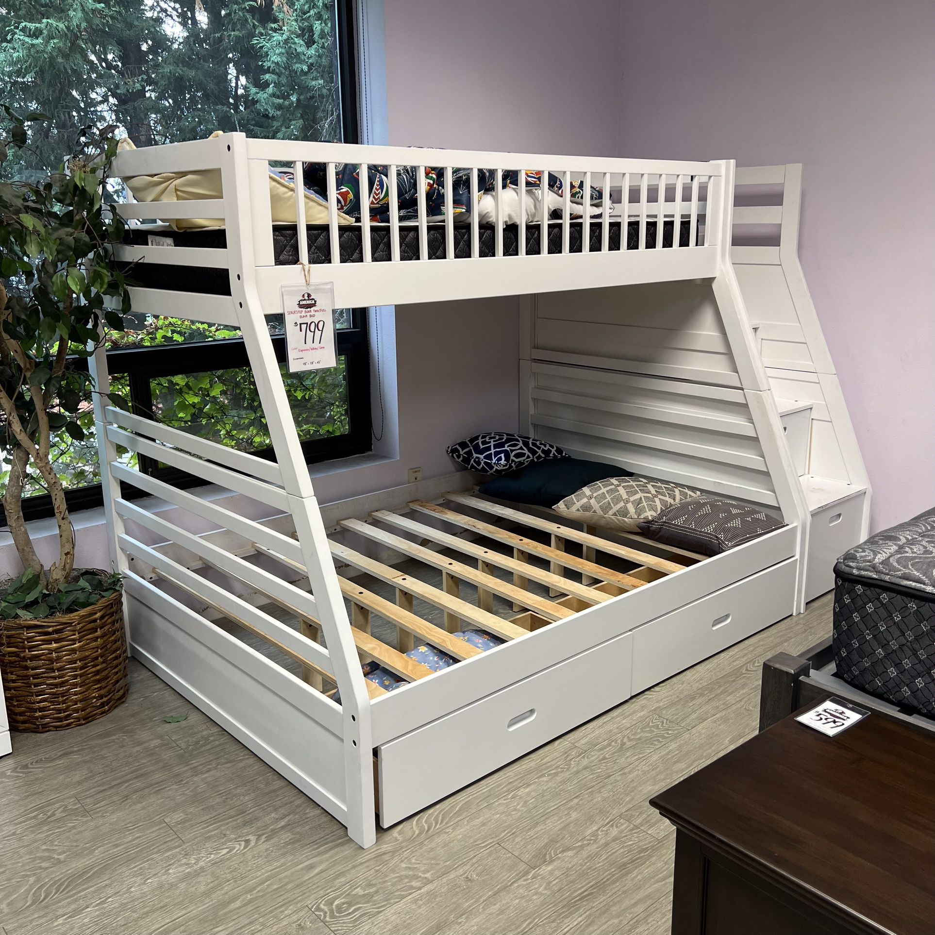 Twin/Full Kids Bunk Bed With Storage - Stairstep 