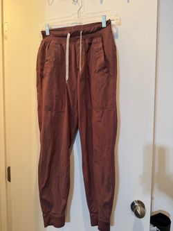 Vuori men’s XS size pants joggers pants