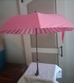 Disney Mary Poppins Returns 48" Inverted Umbrella, Carved Parrot Handle