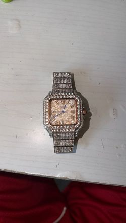 Moissanite Cartier Bussdown