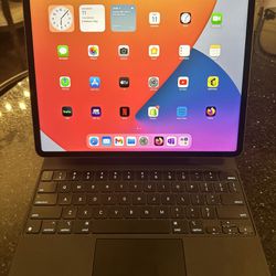 iPad Pro 12.9 Inch With M1 Chip And 128GB Storage + Apple Keyboard Case