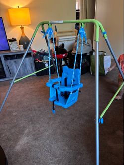 toddler swing set
