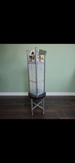 Open Bottom Rotating Sunglass Display