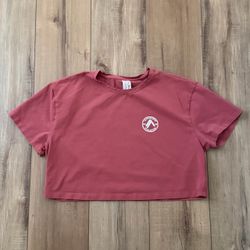 Alphalete Women's Performance Short Sleeve Dynasty Crop top