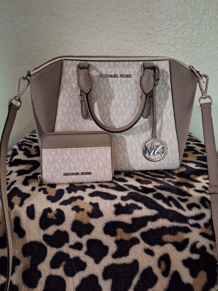 Michael Kors Purse&Wallet
