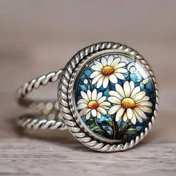 🌸💘DAISES RING SIZE 8 FOR LADIES/GROS