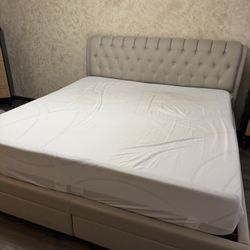 King bed and mattress
