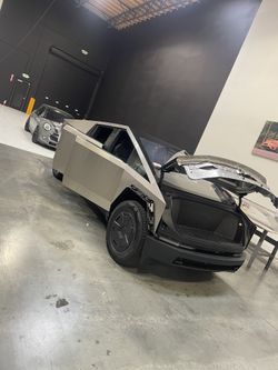 Wrap Tesla Truck 