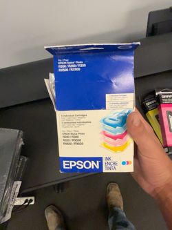 Epson Stylus Photo Ink Cartridges – 5 Sealed – R200/R300/R320
