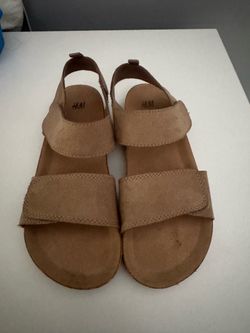 Girls sandles