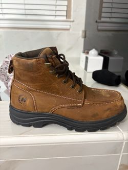 Hytest boots 9.5 W