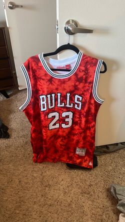 Mitchell & Ness Bulls #23 Tie-Dye Jersey