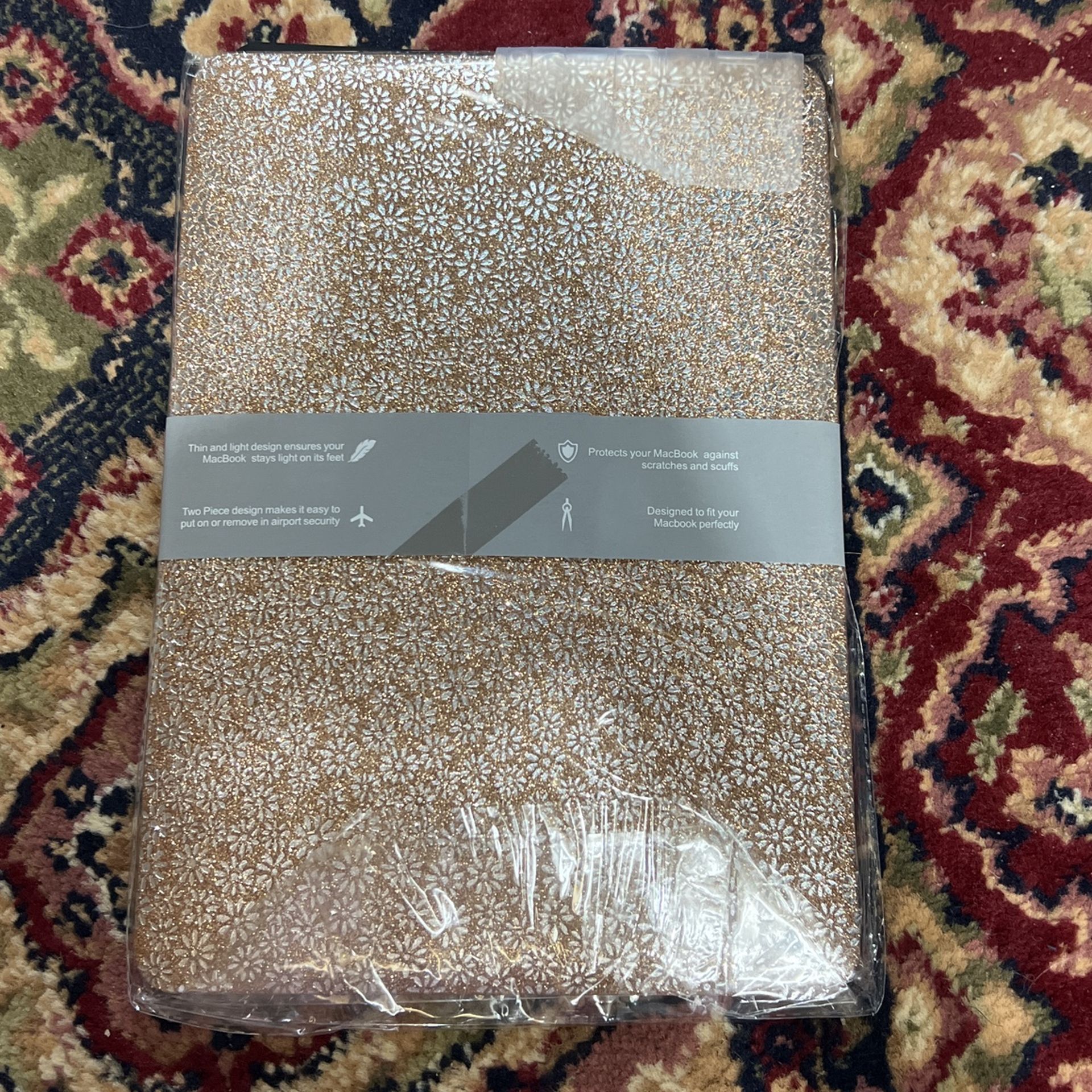 For MacBook Pro 13”