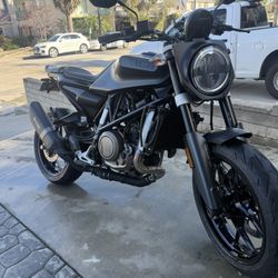 2019 Husqvarna Svartpilen