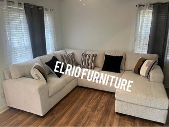 Living room sectional