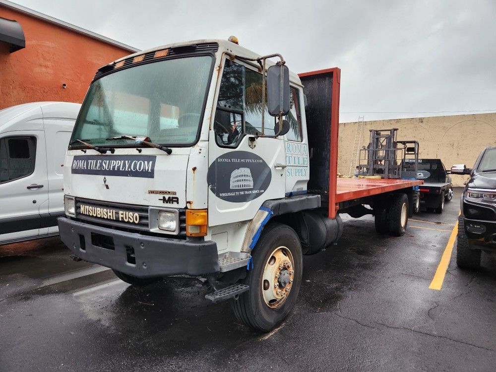 1992 MITSUBISHI FKMR HEAVY DUTY FLATBED