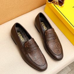 Fendi Men’s Leather Shoes With Box New 