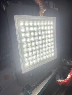 1000W Split Solar Projection Lamp with 10ft Corded Solar Panel