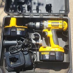 DeWalt Cordless Drill 18 Volt.