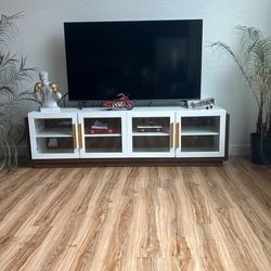  Entertainment Stand (ONLY)