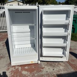 Frigidaire  Freezer  Upright 11 Cubic Ft 