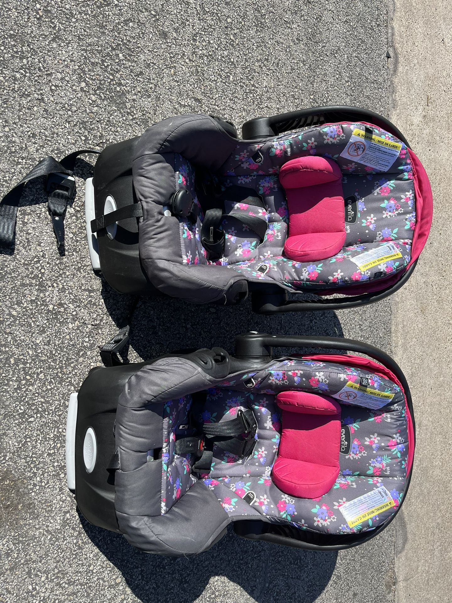 (Set of 2, Twins) Evenflo Embrace Baby Infant Car Seat Floral Pink