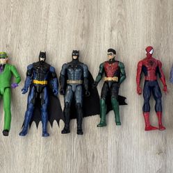 Super Hero Action Figures (Lot of 7)