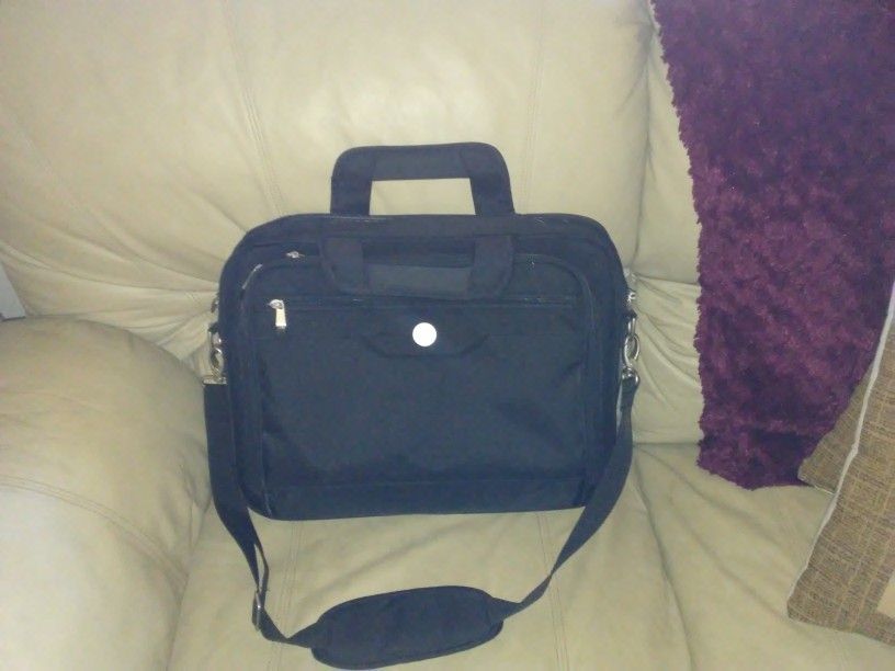 Nearly New Dell Professional Briefcase