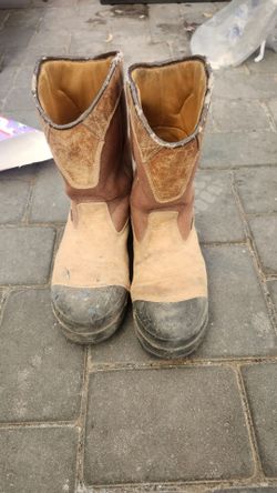 Carhart steel toed size 11.5
