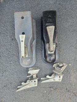 Straight tongue trailer couplers