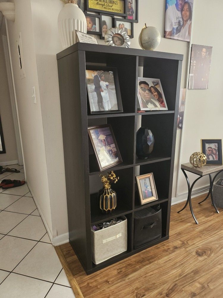 Beautiful 8 Cube Storage