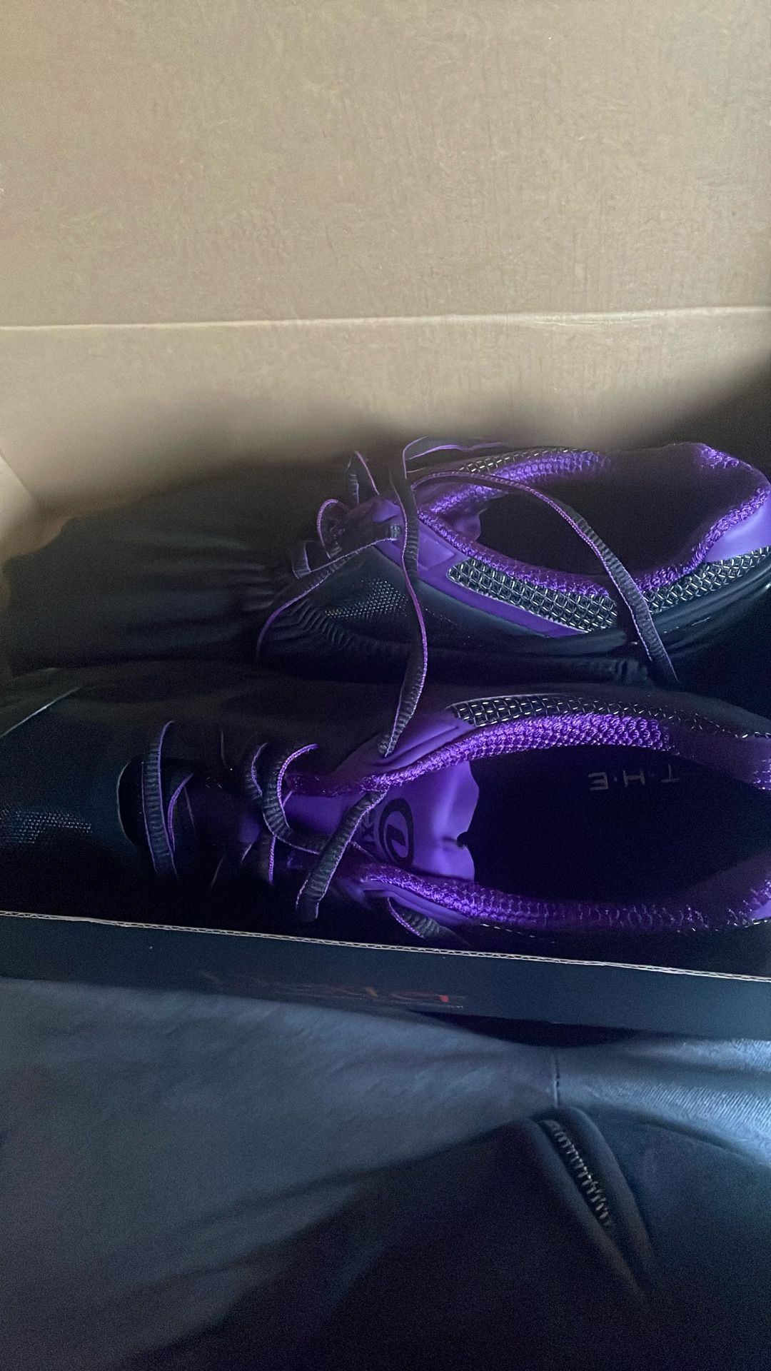 The 9 Bowling Shoes