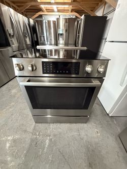 Frigidaire Slide In Stove ( Cocina )