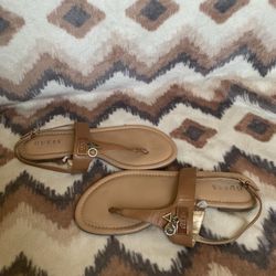 Guess sandals size 10m