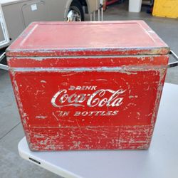 Classic CocaCola Cooler Ice Chest