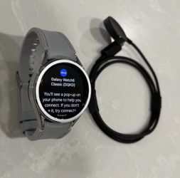 Samsung - Galaxy Watch 6 Classic Stainless Steel Smartwatch 43mm Bluetooth
