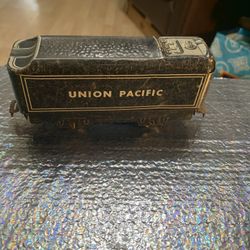  This is a vintage Marx Union Pacific tin lithograph coal tender train car.  