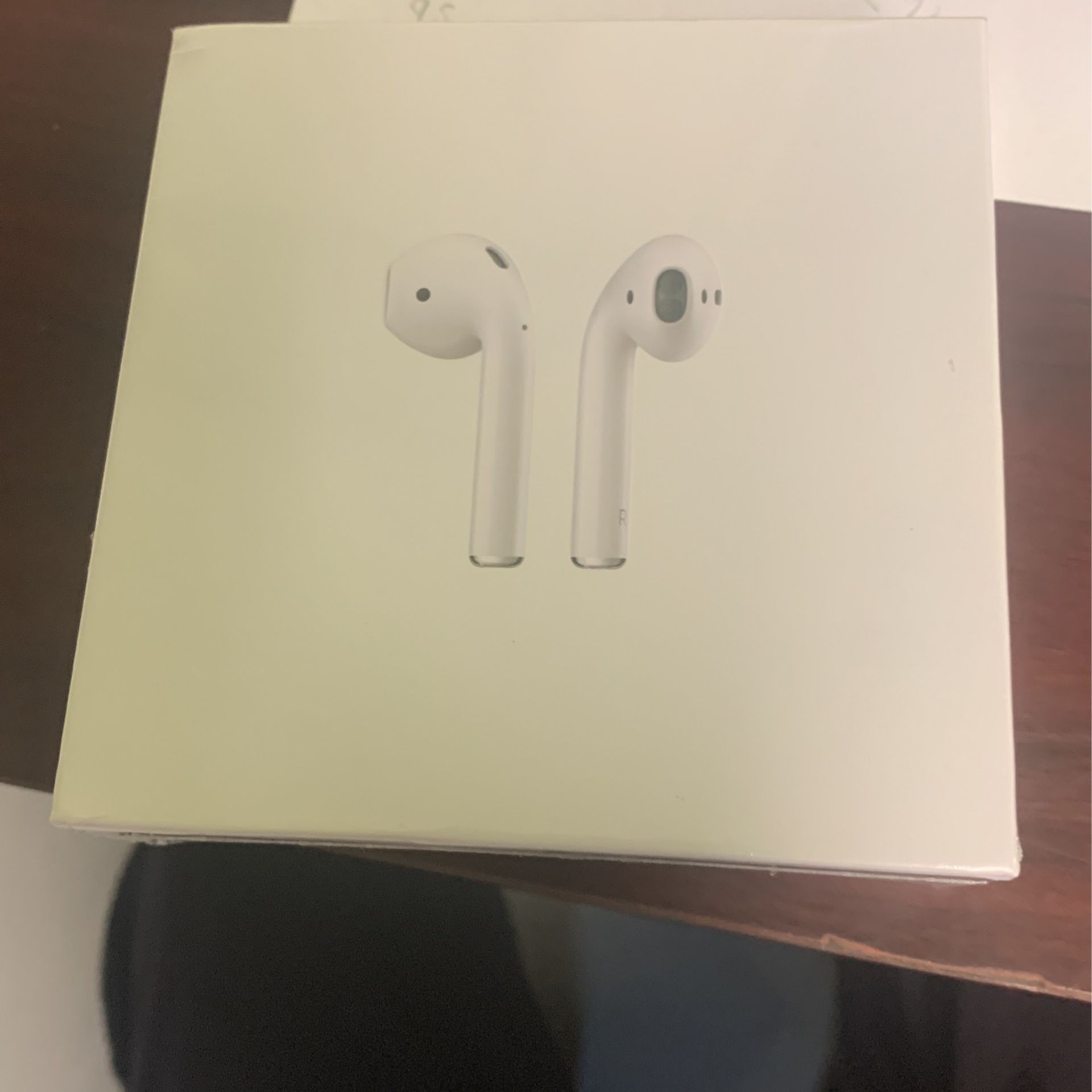 Apple Airpods second generation