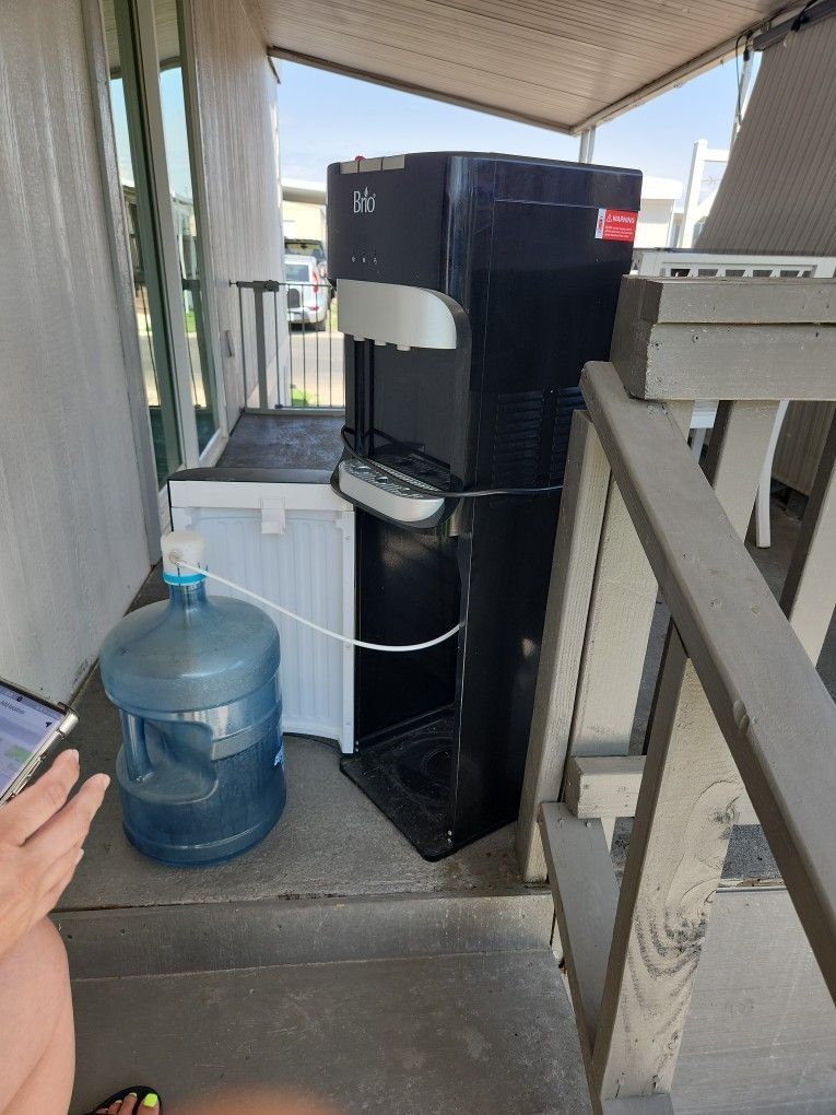 Water Dispenser