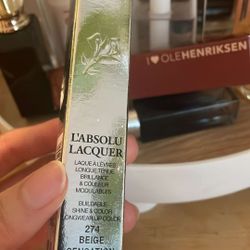Lancôme Absolute Lacquer in 274 Beige Sensation  