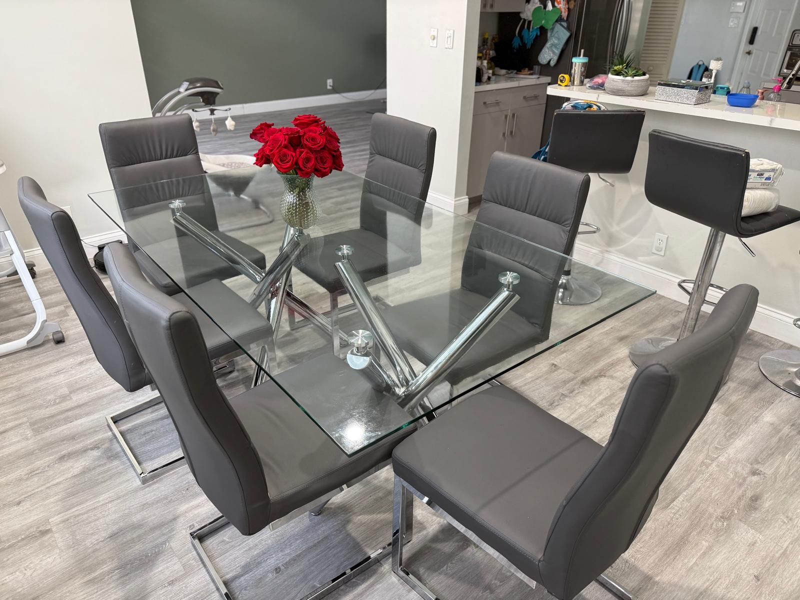 Dinning Table W/ Chairs