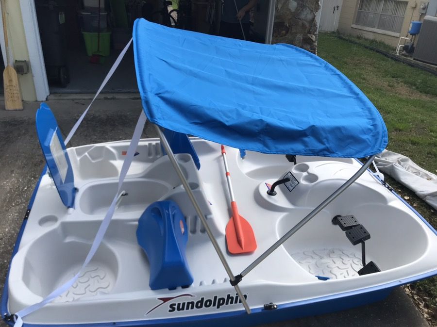 Sun Dolphin 5-Person Sun Slider Pedal Boat with Canopy for Sun Dolphin 5-Person Sun Slider Pedal Boat with Canopy for