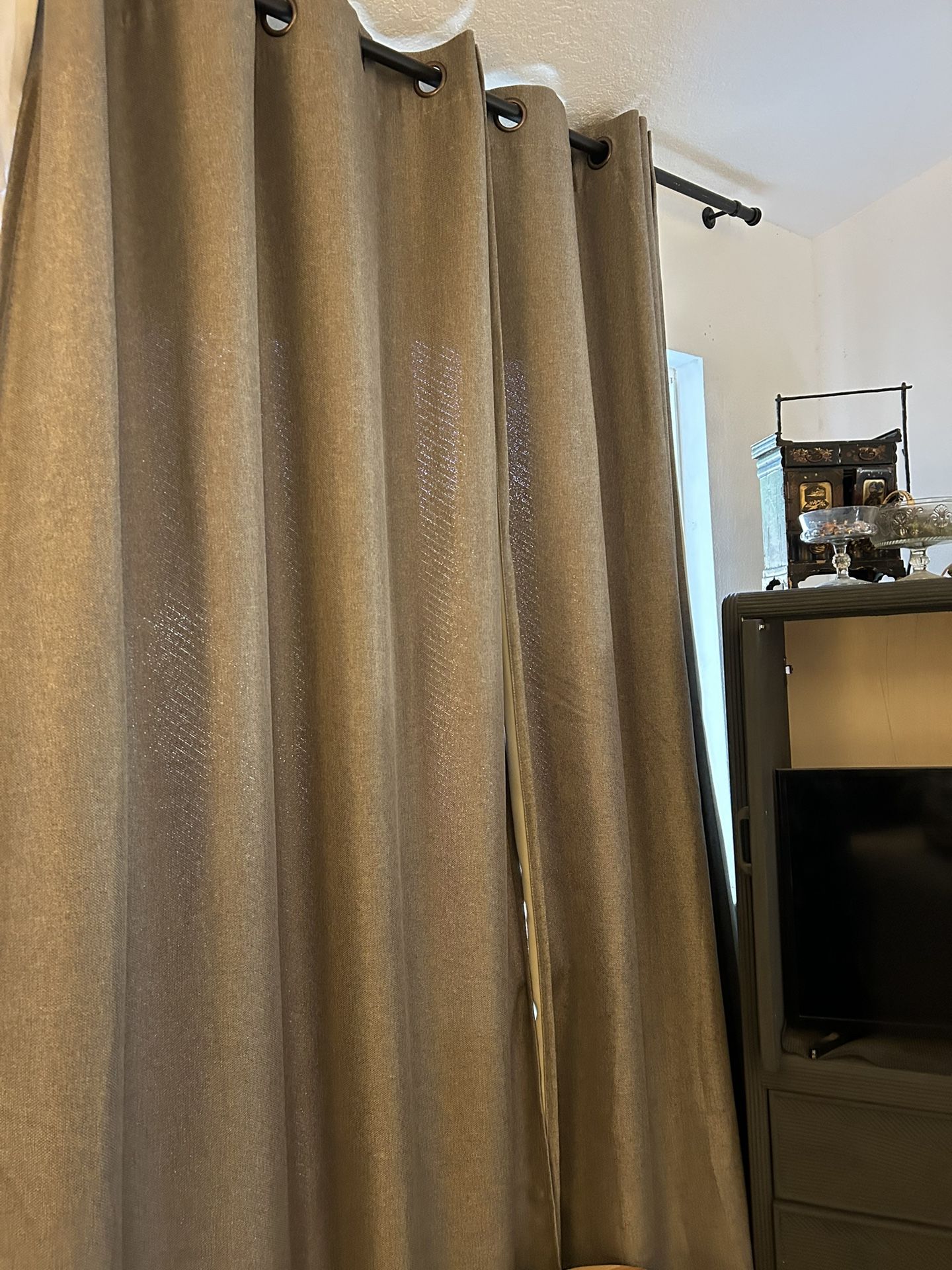 52x96 Panel/curtains