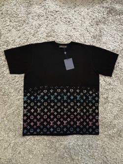 Lv shirt size L