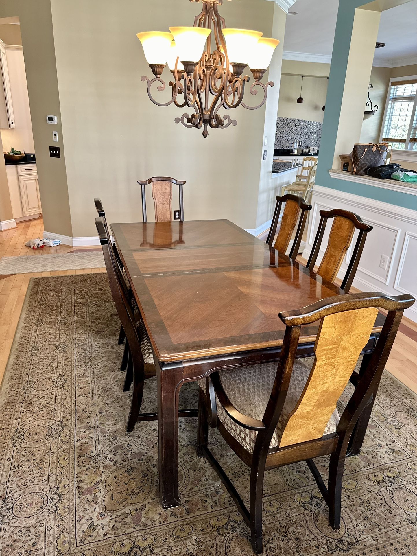 Broyhill Ming Dynasty Dining Table and Chairs