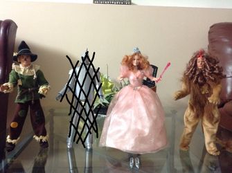 Wizard of OZ Showcase Figures $35 each