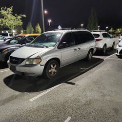 2006 Dodge Grand Caravan